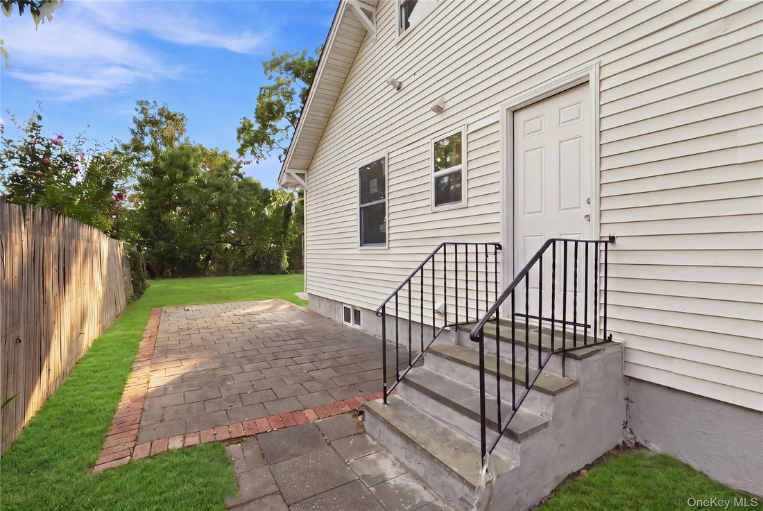 Haus in Bay Shore, New York, Vereinigte Staaten 5 - 18694092