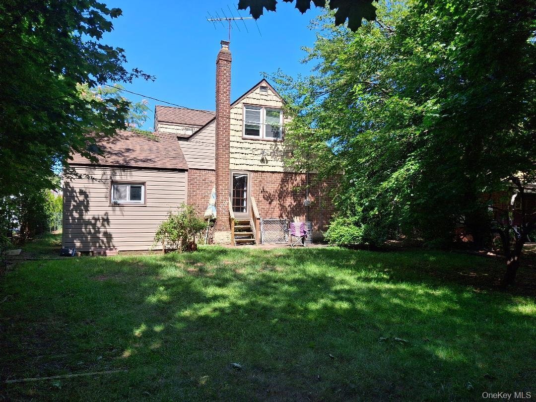 House in Elmont, New York, United States 2 - 18694093