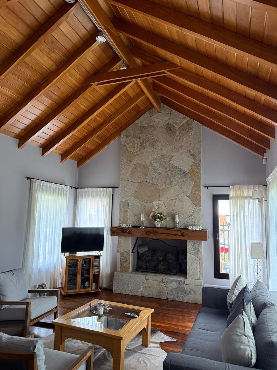 House in San Martín de los Andes, Neuquen, Argentina 4 - 18694081