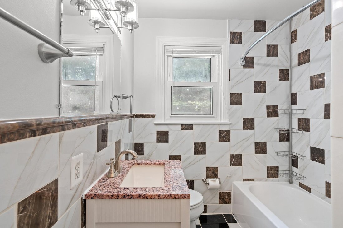 House in Silver Spring, Maryland, United States 4 - 18694158