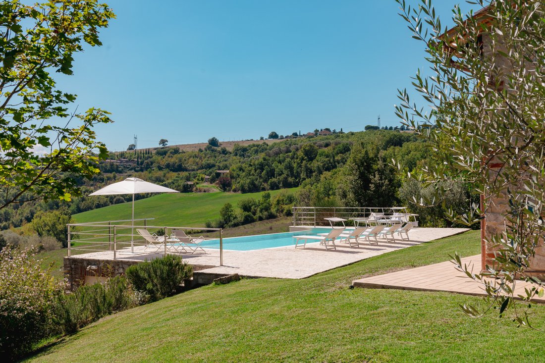 Villa in San Venanzo, Umbria, Italy 2 - 18694194