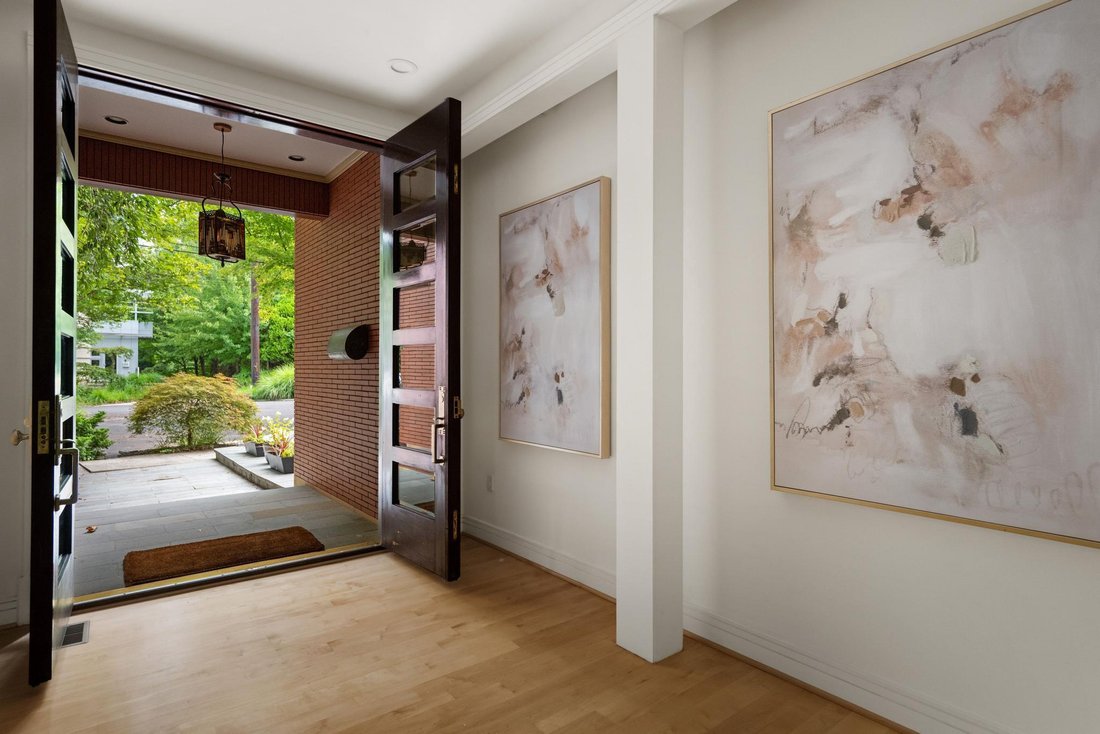 House in Washington, District of Columbia, United States 3 - 18694152