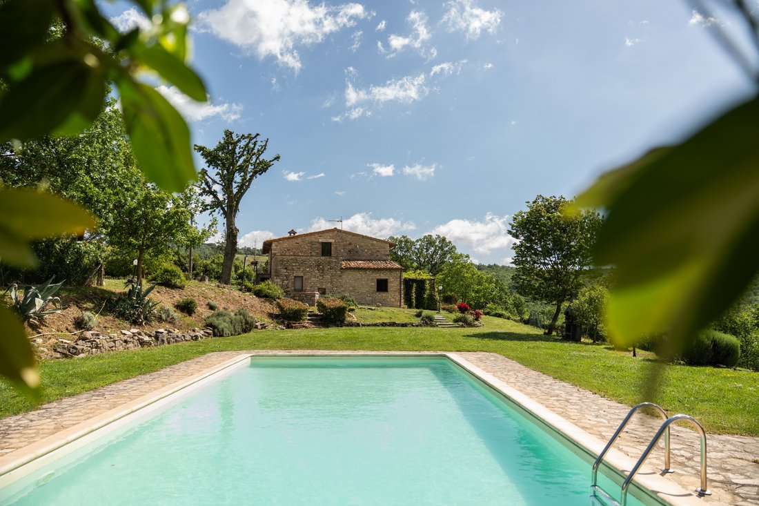 Country House in Todi, Umbria, Italy 1 - 18694209