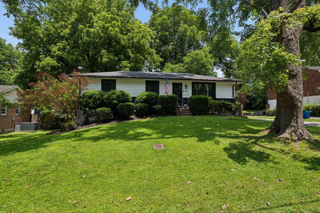 House in Nashville, Tennessee, United States 2 - 18694229