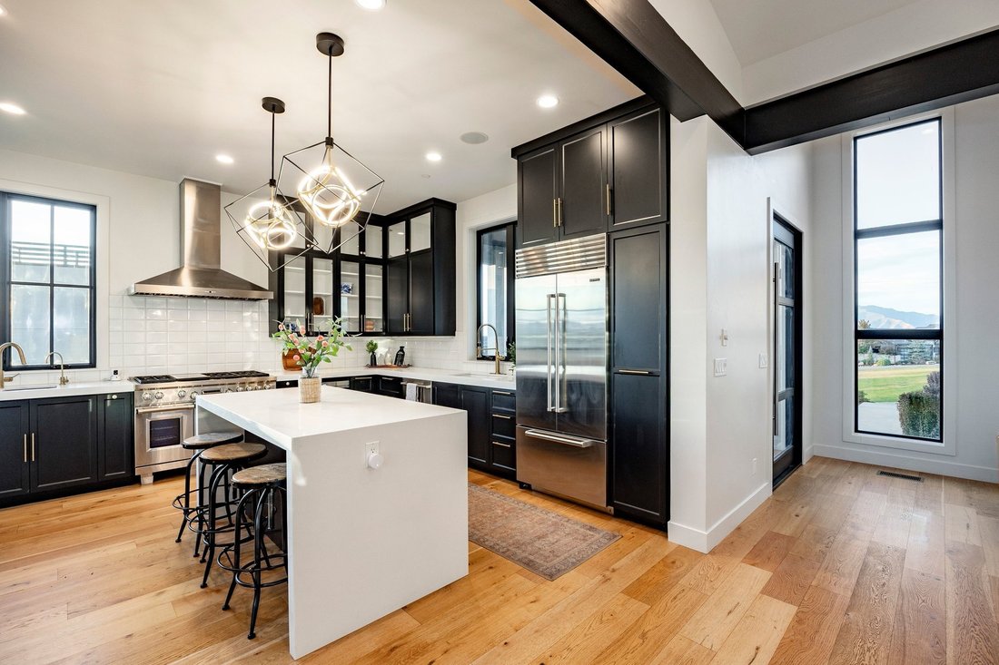 House in Woodland Hills, Utah, United States 3 - 18694226