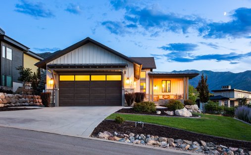 House in Woodland Hills, Utah, United States 1