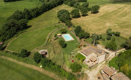 Landhaus in Todi, Umbrien, Italien 1