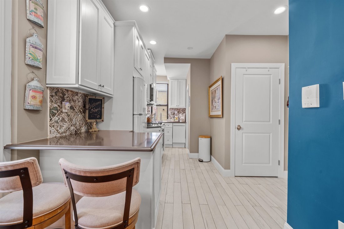 Condo in Hoboken, New Jersey, United States 4 - 18694214