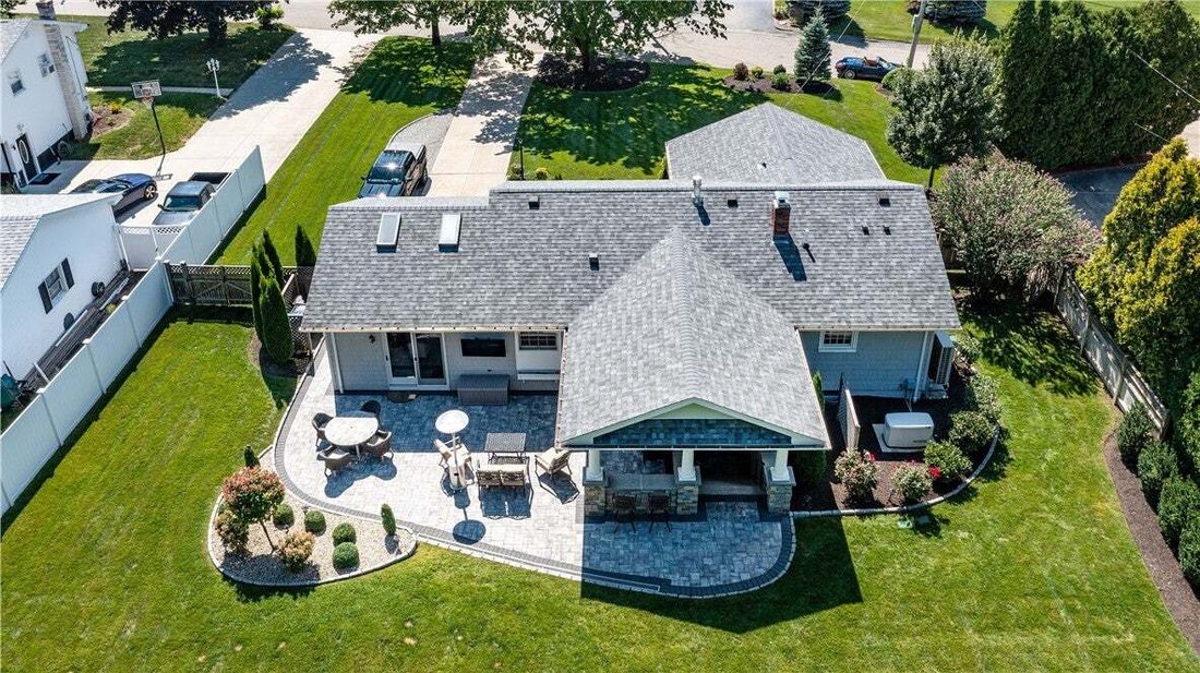 House in Johnston, Rhode Island, United States 4 - 18694823