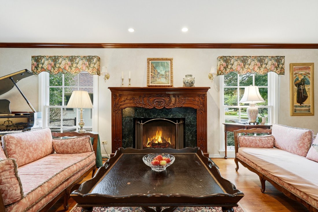 House in Oak Brook, Illinois, United States 3 - 18695684