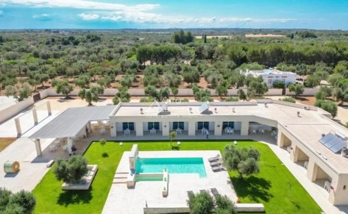 Estate in Carovigno, Apulia, Italy 1