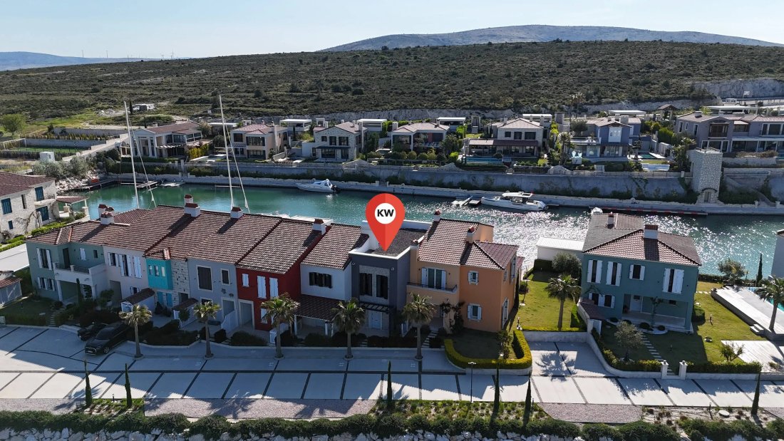 House in İzmir, İzmir, Turkey 2 - 18695443