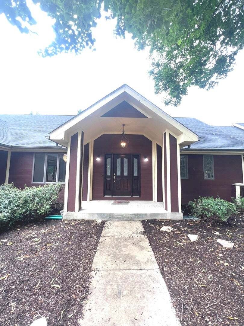 House in Joliet, Illinois, United States 5 - 18695097