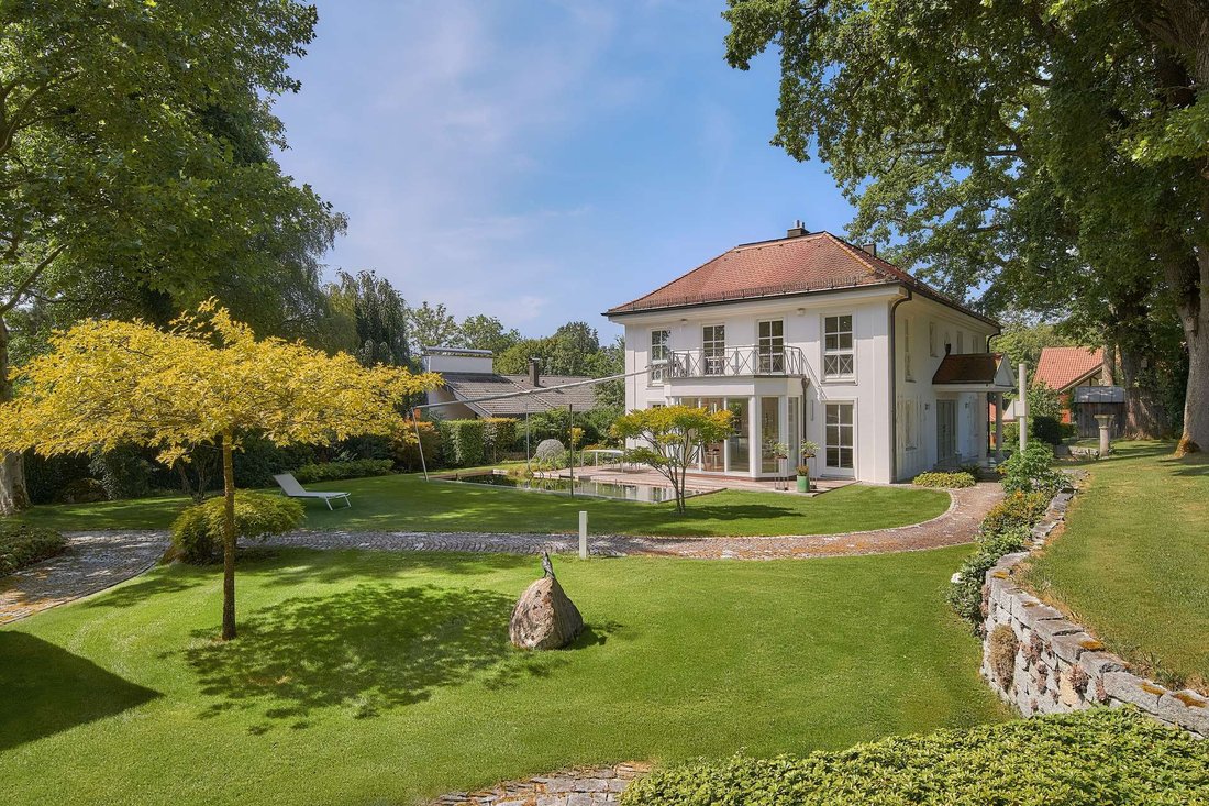 Villa in Münsing, Bavaria, Germany 1 - 18694446