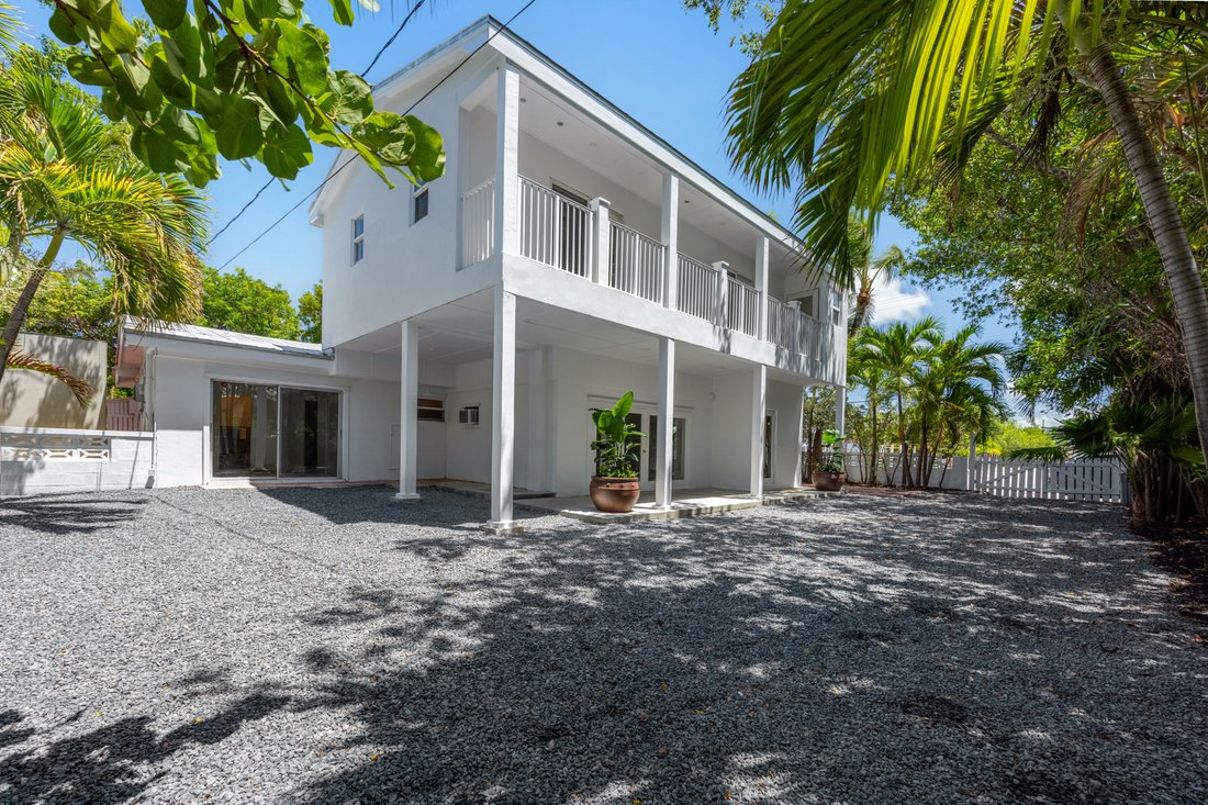 House in Key West, Florida, United States 1 - 18694258