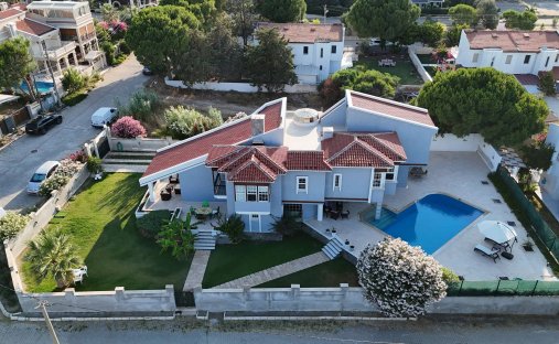 Casa en Çeşme, Esmirna, Turquía 1
