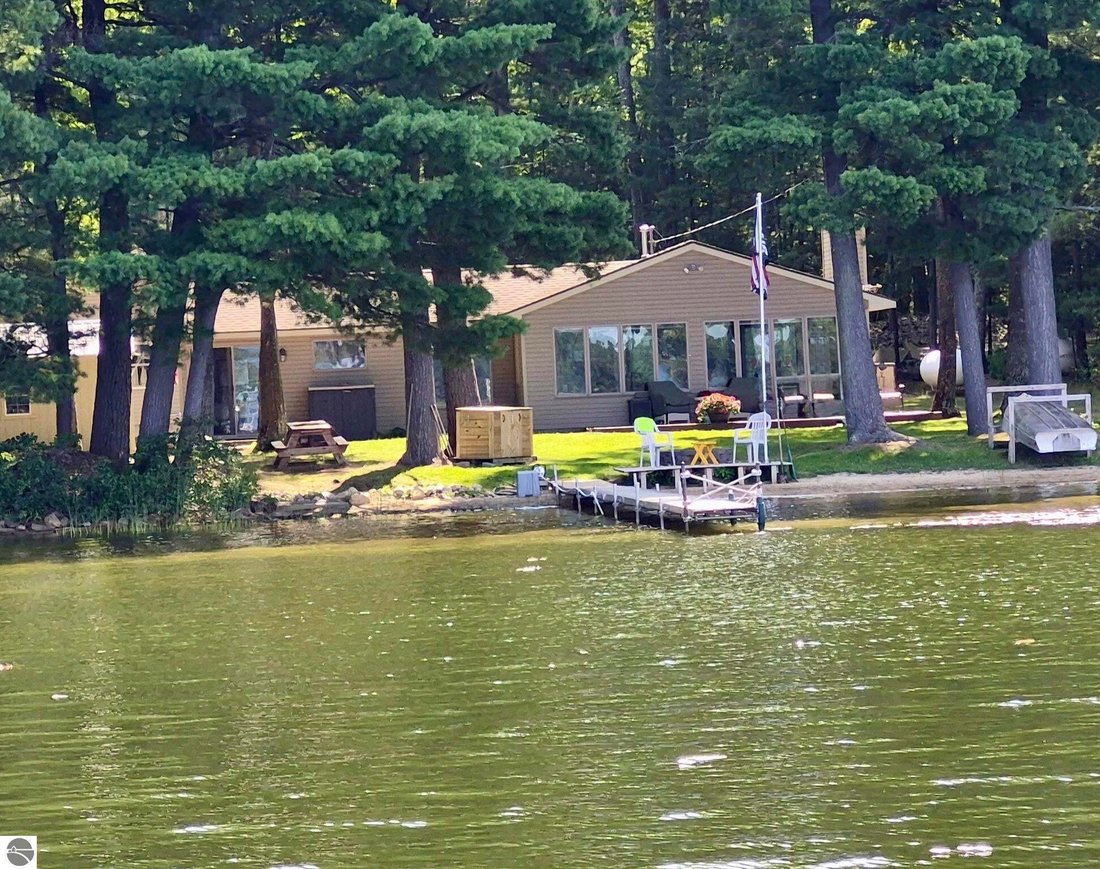 House in Lake City, Michigan, United States 1 - 18694509