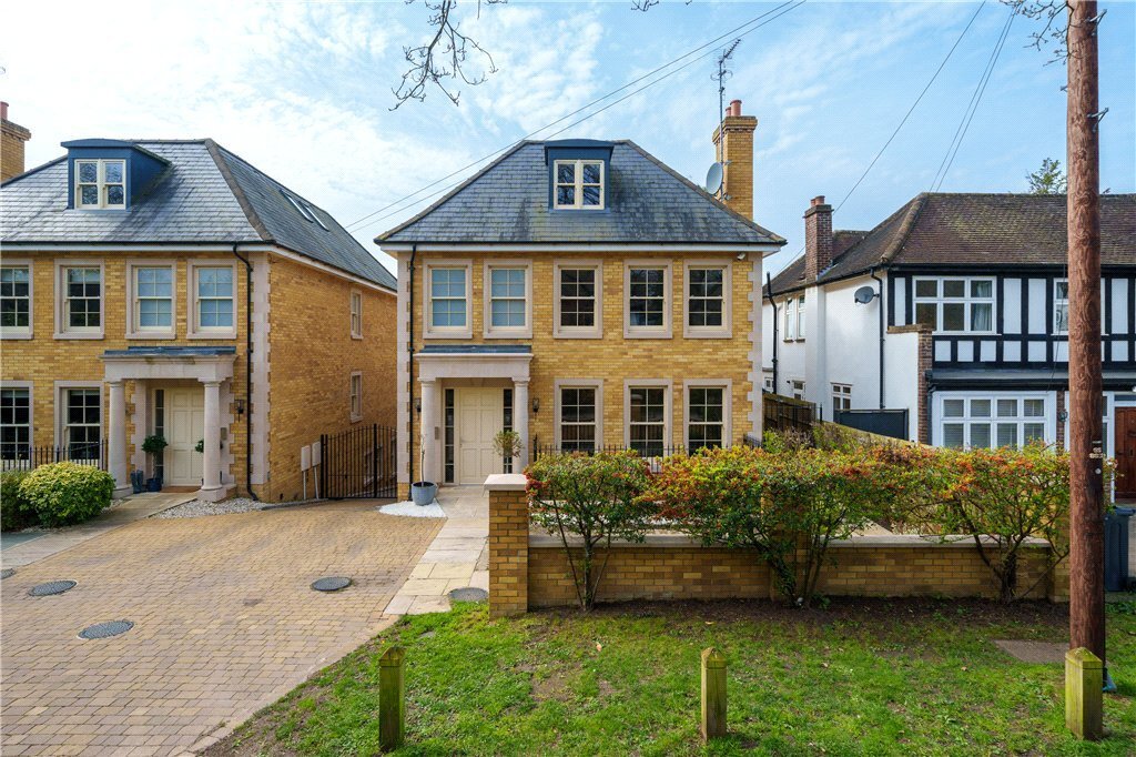 House in Copse Hill, Merton, England 1 - 18694597