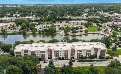 Condo in Batavia, Illinois, United States 1