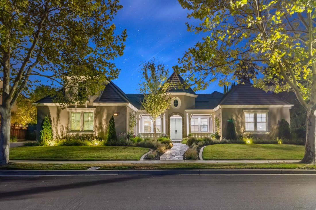 Maison à Pleasanton, Californie, États-Unis 1 - 18695281