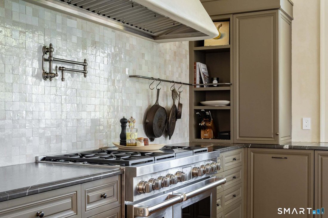 Townhouse in Fairfield, Connecticut, United States 5 - 18694575
