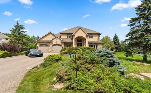 House in Puslinch, Ontario, Canada 1