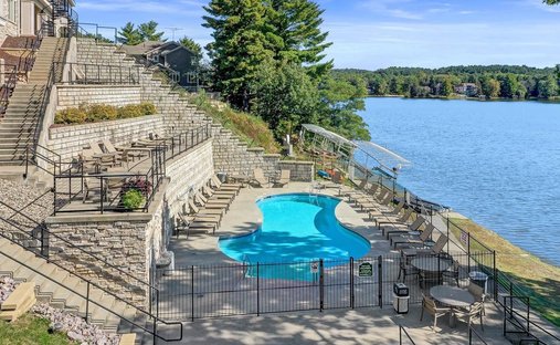 Condo in Wisconsin Dells, Wisconsin, United States 1