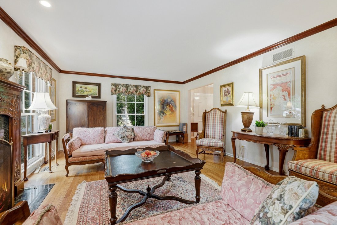 House in Oak Brook, Illinois, United States 4 - 18695684