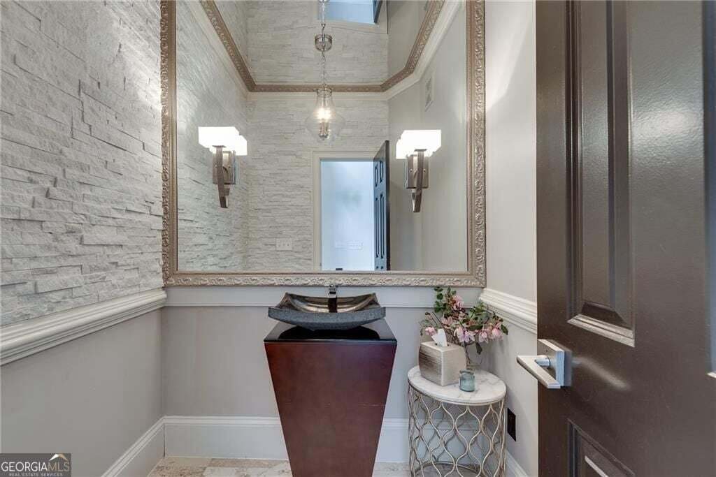 House in Alpharetta, Georgia, United States 5 - 18695092