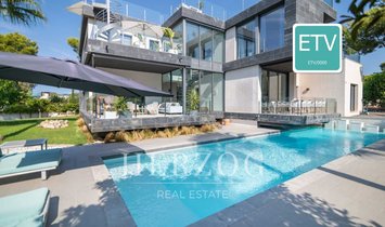 Villa in Calvia, Balearic Islands, Spain 1