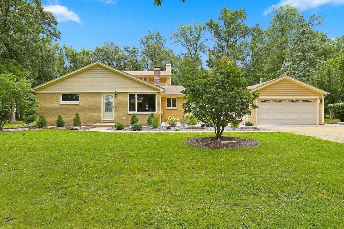 House in Kingston, Illinois, United States 2 - 18695102
