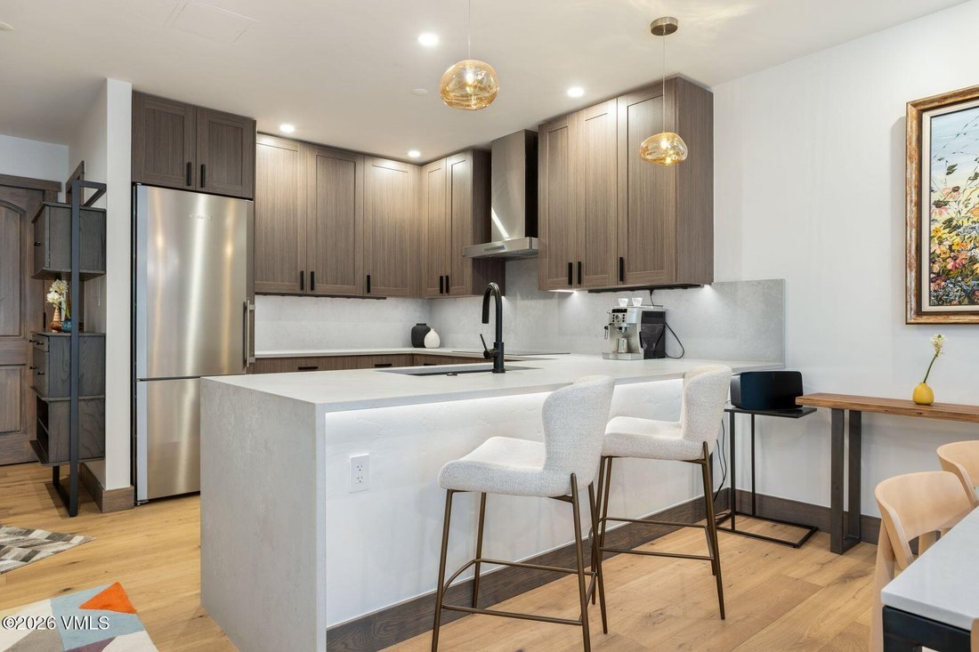 Condo in Avon, Colorado, United States 2 - 18694636