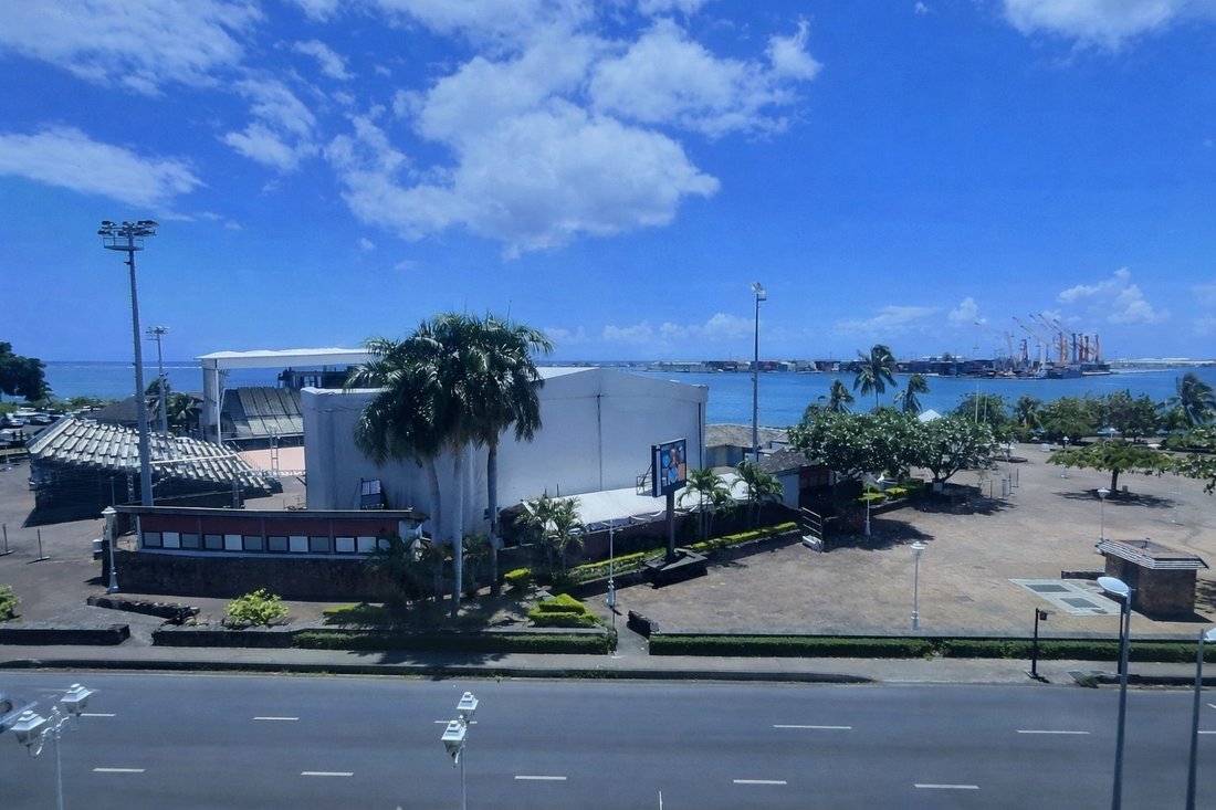 Condo in Pape'ete, Windward Islands, French Polynesia 1 - 18695709