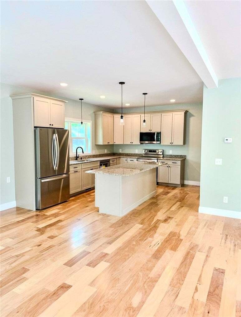 House in Hopkinton, Rhode Island, United States 3 - 18694853