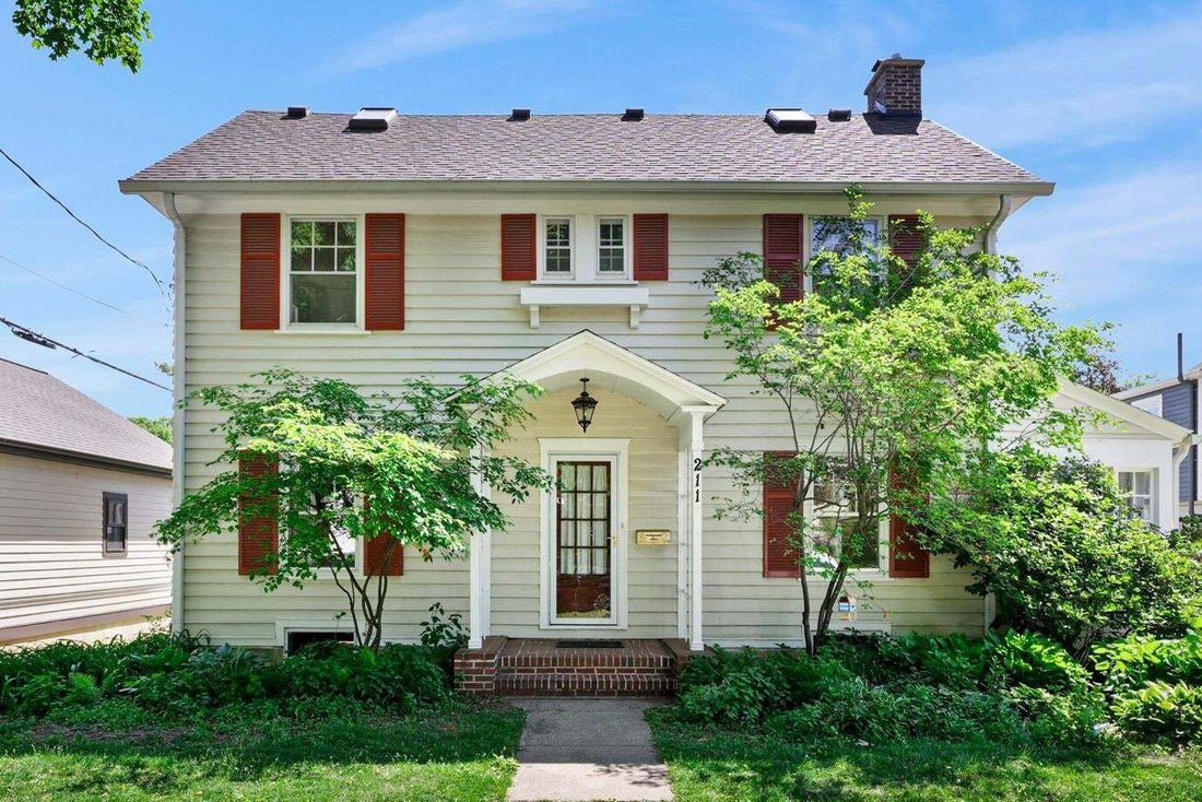 Casa en Maple Bluff, Wisconsin, Estados Unidos 1 - 18694296