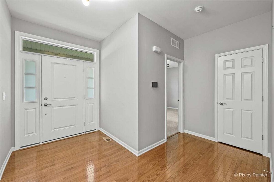 House in Cary, Illinois, United States 5 - 18694928