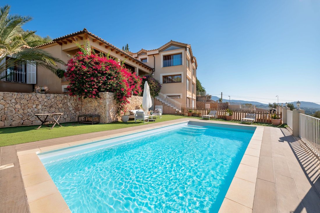 Villa in Bunyola, Balearische Inseln, Spanien 1 - 17933153