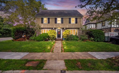House in Rockville Centre, New York, United States 1