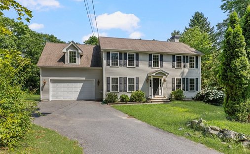 House in Lincoln, Rhode Island, United States 1