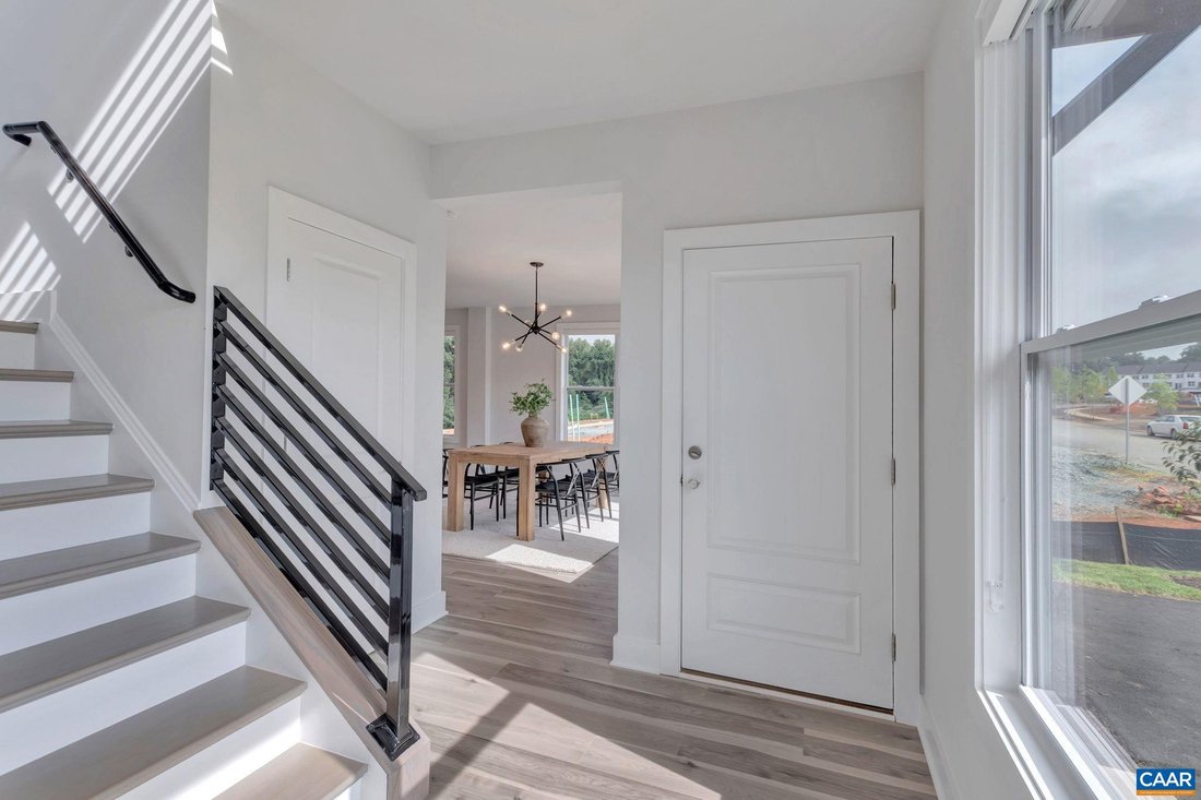 House in Charlottesville, Virginia, United States 2 - 18694318