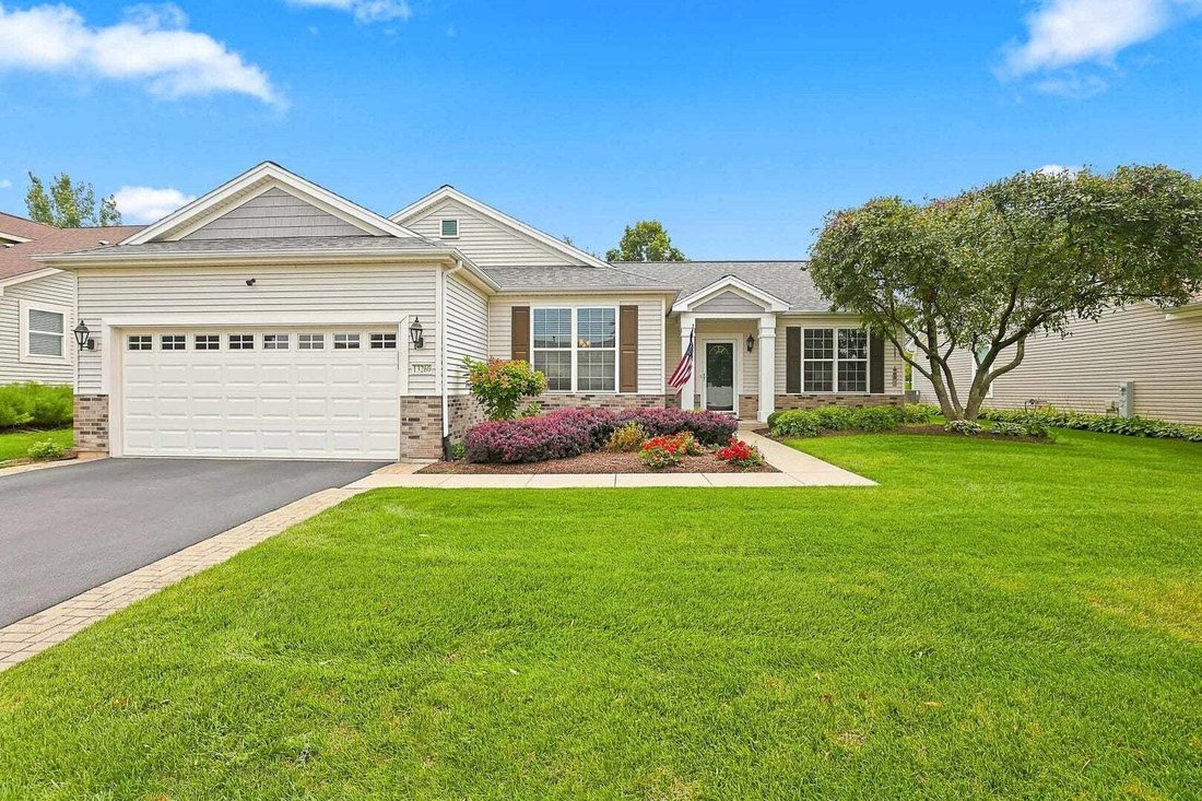 House in Huntley, Illinois, United States 4 - 18694936