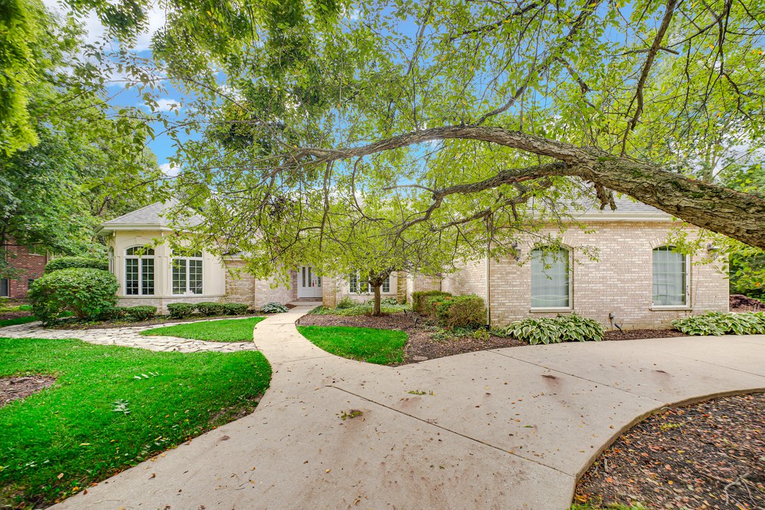 House in New Lenox, Illinois, United States 3 - 18695167