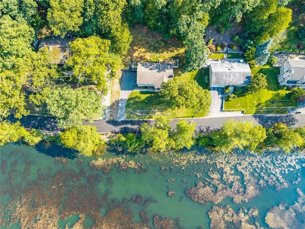 House in Lincoln, Rhode Island, United States 4 - 18694824