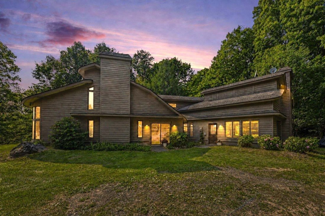 House in East Jordan, Michigan, United States 1 - 18694451