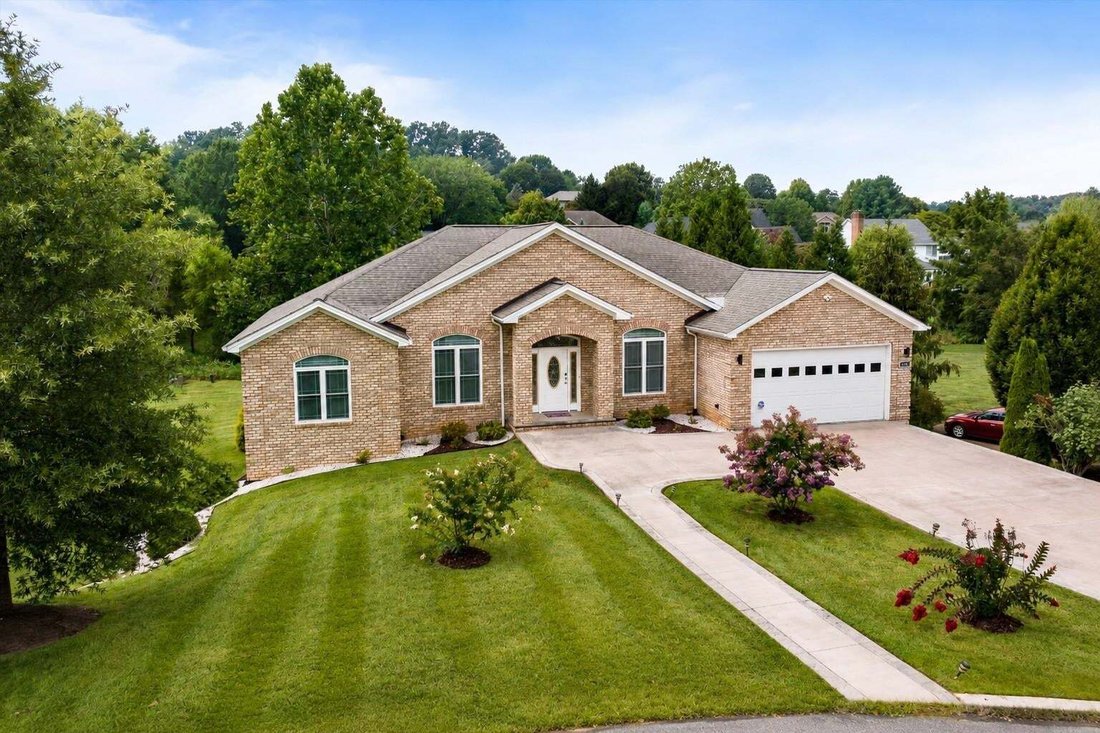 House in Harrisonburg, Virginia, United States 2 - 17042517