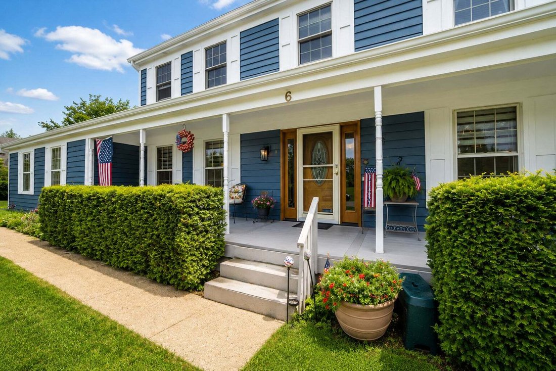 House in Long Grove, Illinois, United States 2 - 18695073