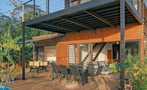House in Arue, Windward Islands, French Polynesia 1