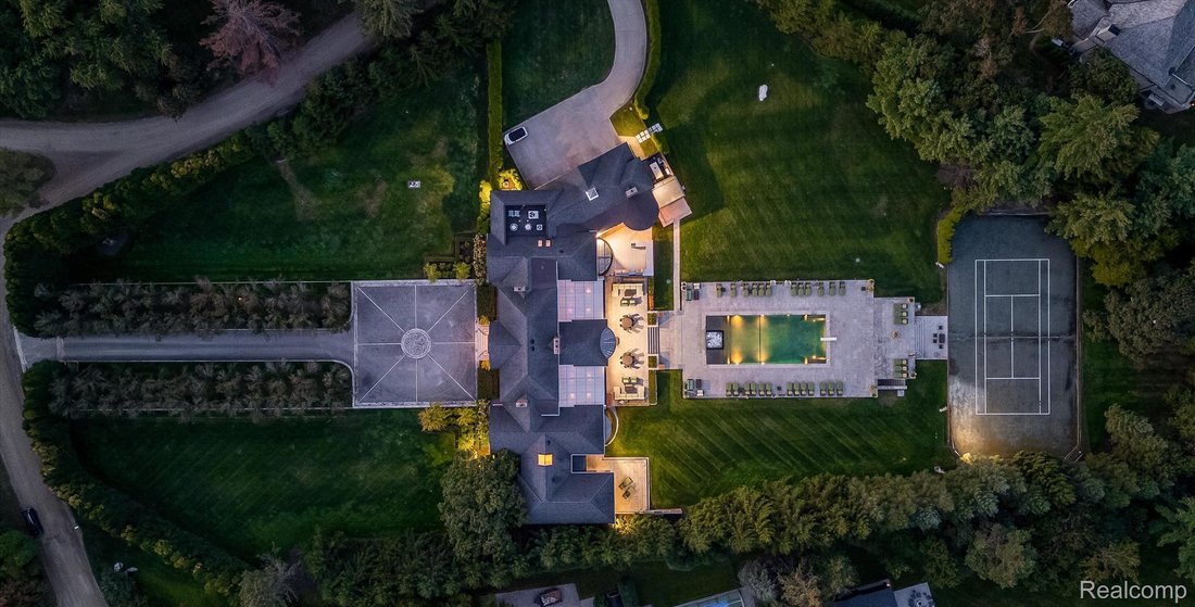 House in Bloomfield Hills, Michigan, United States 1 - 18695201