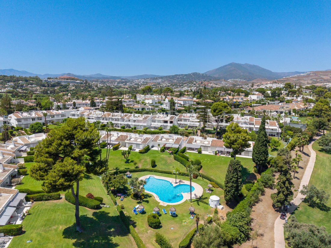 Apartment in Nueva Andalucia, Marbella, Spain 1 - 18695583