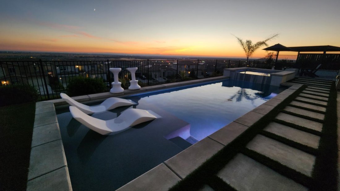 Casa a Folsom, California, Stati Uniti 1 - 18695229